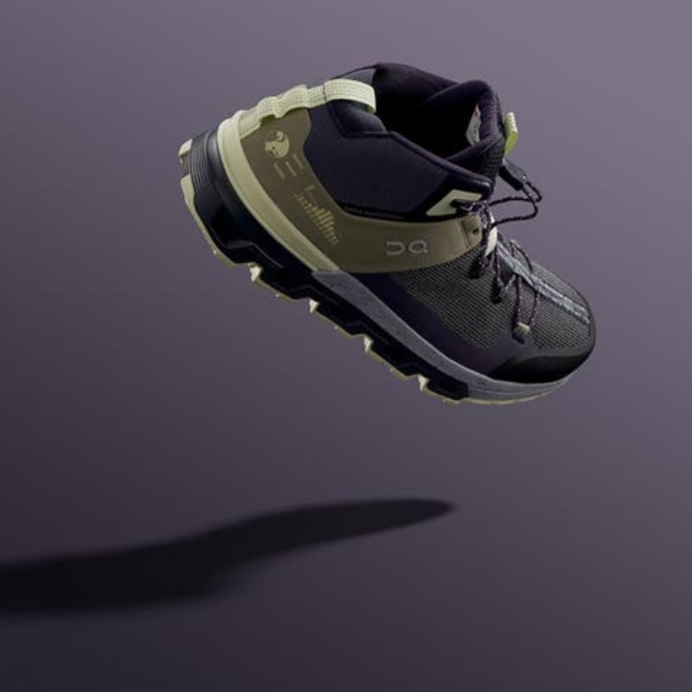 On Cloudtrax Water Repellent Hiking Shoe - Picture 5 of 14